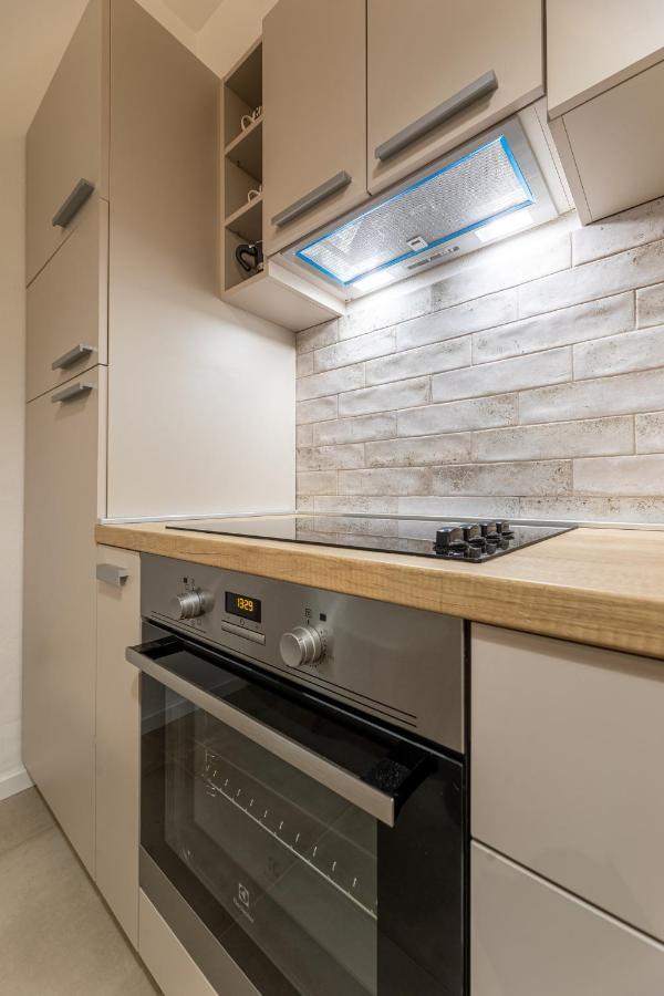 Apartments Frgacic バスカ エクステリア 写真