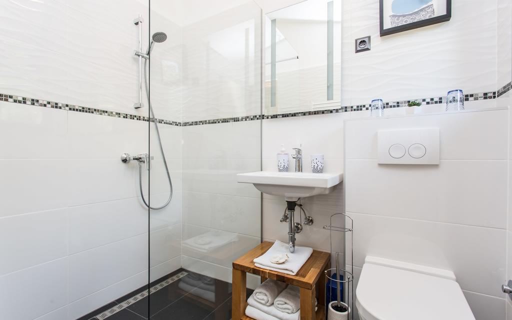 Apartments Frgacic バスカ エクステリア 写真