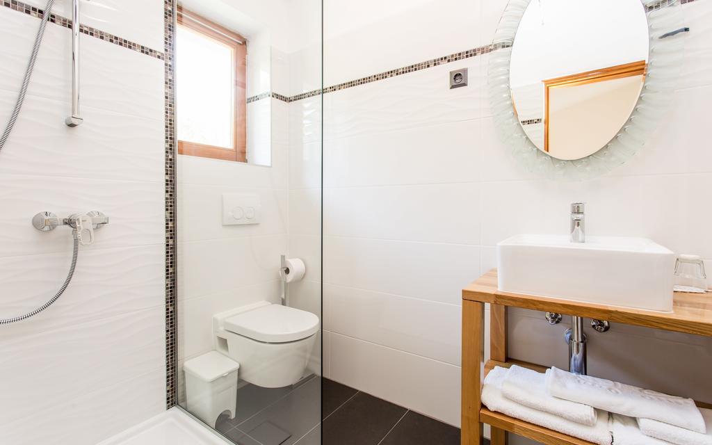 Apartments Frgacic バスカ エクステリア 写真