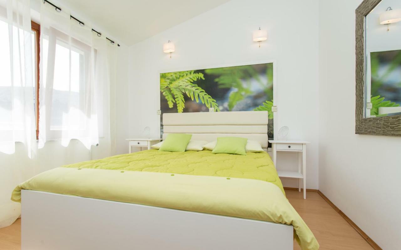 Apartments Frgacic バスカ エクステリア 写真